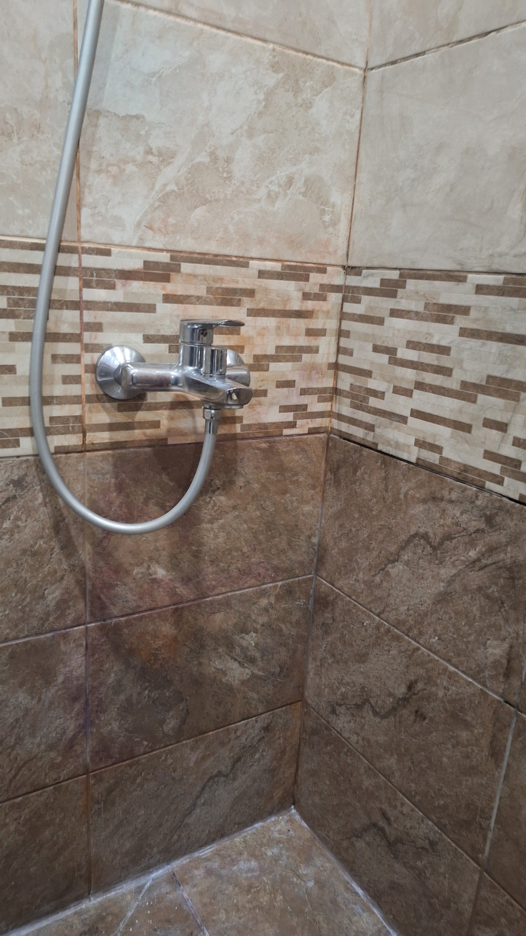 Before photo for Почистване на баня