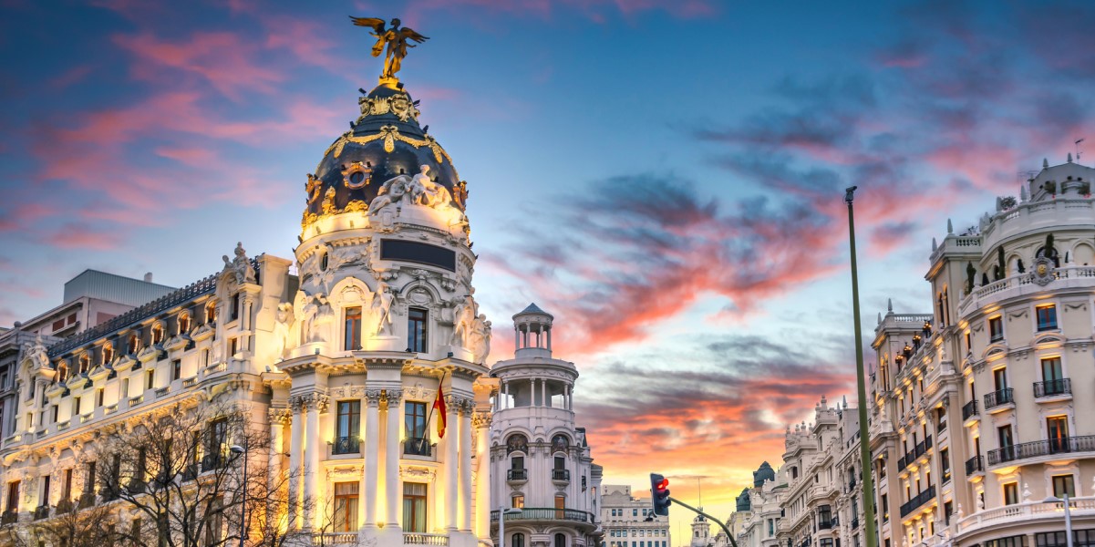 Domestina Llega a Madrid: Redefiniendo las Soluciones de Limpieza para el Hogar